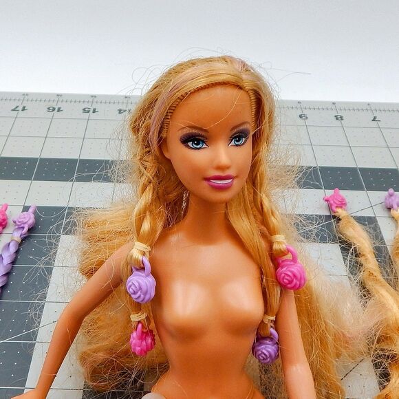 Mattel Cut & Style Barbie Repunzel Doll Hair Extensions Clips Nude - Picture 3 of 6